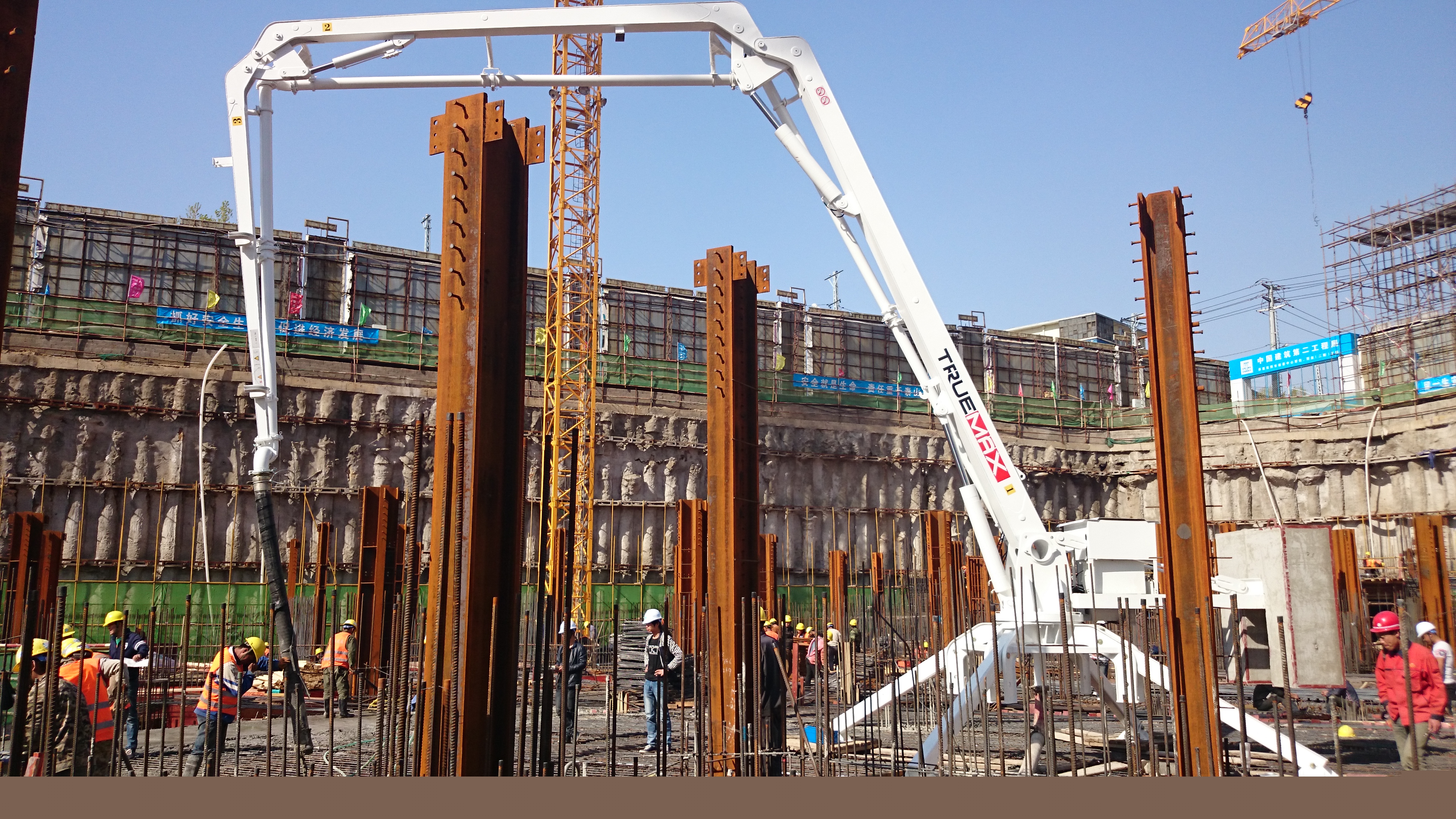 移動式液壓布料機(jī)